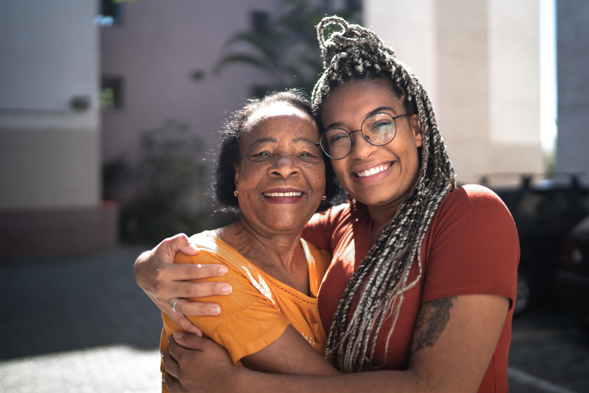 Image of a mother and daughter hugging show how strong your family can be with relationship counseling in Atlanta. If you are ready to address your relationship problems our Atlanta relationship counselor can help. Relationship therapy is not just for romantic partners.